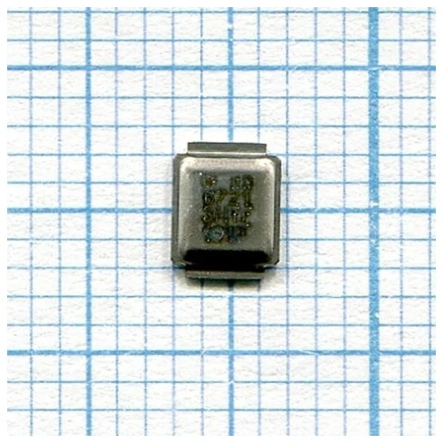 Микросхема IRF6721SPBF N-Channel MOSFET 30V 14A